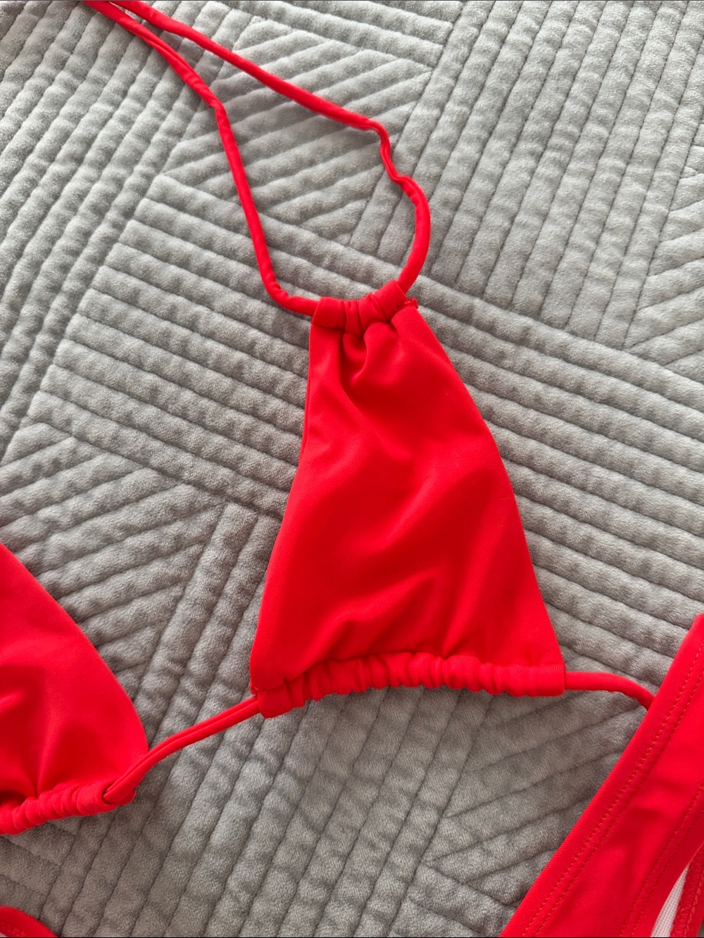Boutine LA Red Triangle String Bikini - Picture 4 of 6